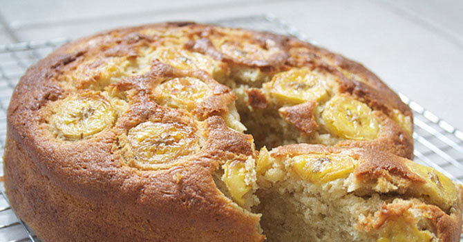 Bolo de banana sem farinha sem açúcar e sem leite Veja a Receita