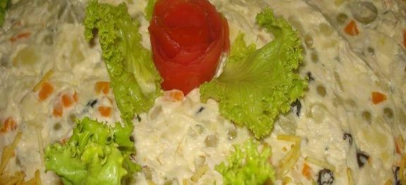 SALADA DE MAIONESE FRANGO DESFIADO Veja A Receita