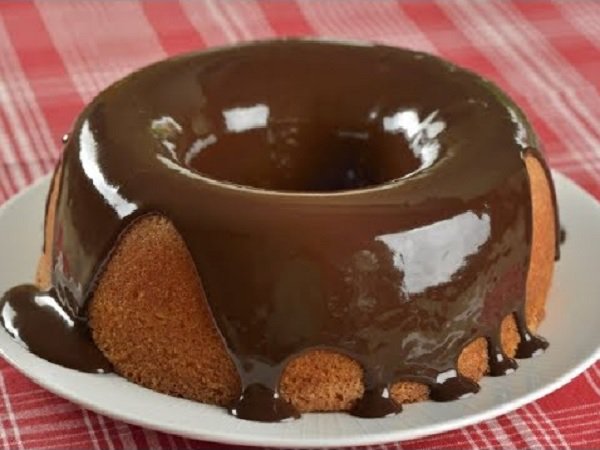 Bolo De Laranja Calda De Chocolate Veja A Receita