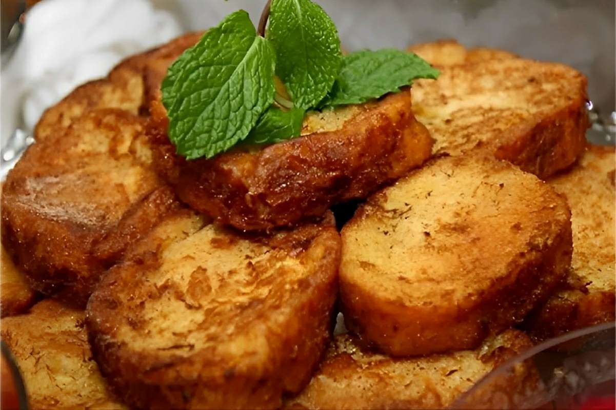 Rabanada feita pão amanhecido fica uma delícia perfeito para sua